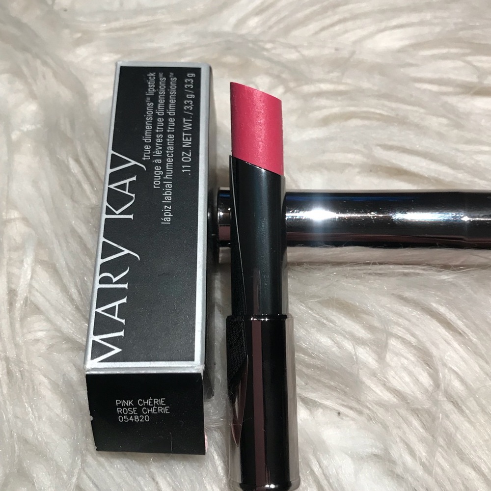 Lipstick 💄tru dimensions